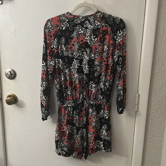 H&M Deep V-Neck Long Sleeve Draw String Waist Floral Romper 4 Boho Chic Coquette - Picture 4 of 5